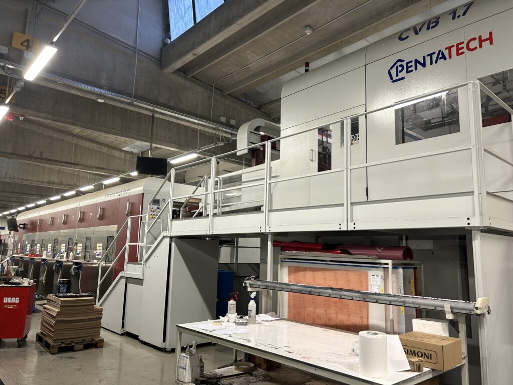 Celmacch die-cutting machine with flexographic printing in up to 6 colors from Scatolificio Medicinese
